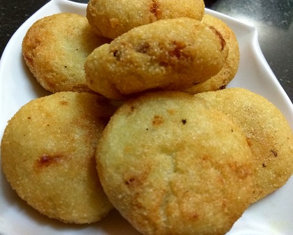 Kalchul.com | Indian Recipes: Sooji ki Kachori
